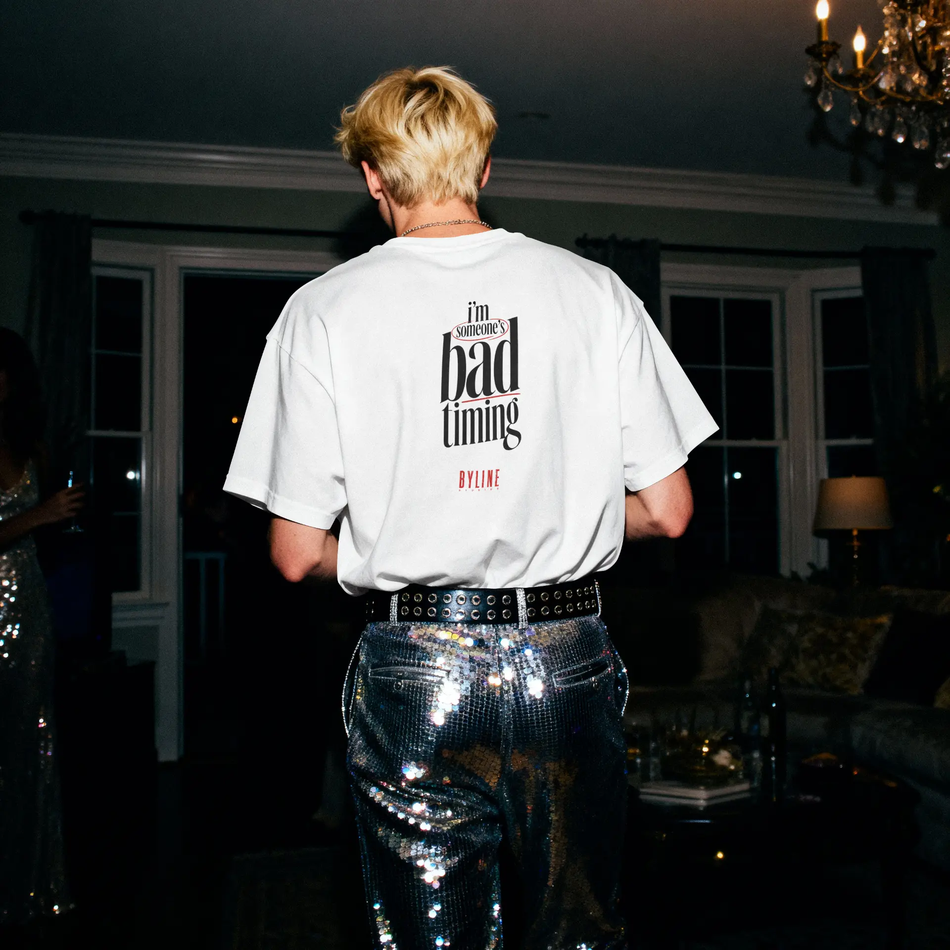 Model wearing the UNFILTERED / 001 oversized t-shirt
